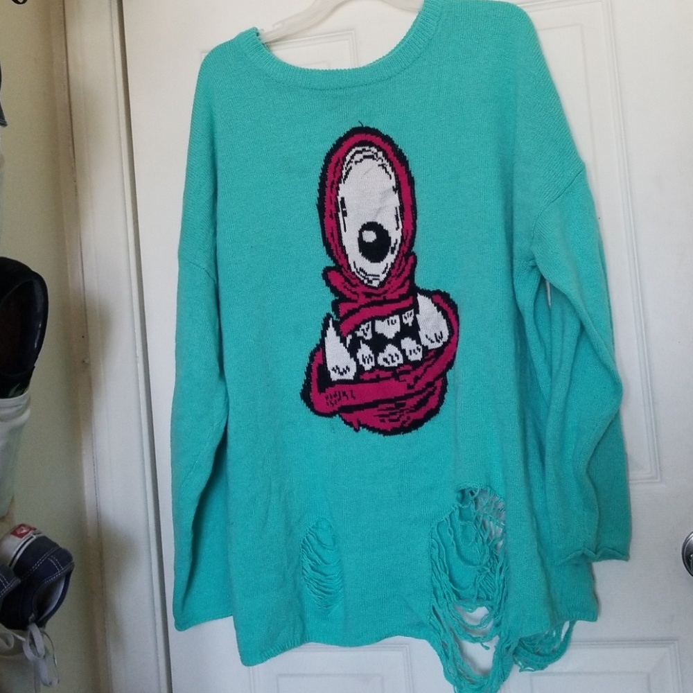 Like torquise pullover